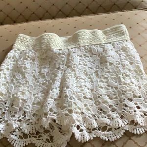 Breeze Ever Crocheted bone colored shorts size large very sexy scalloped…